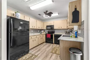 8738 SW 90th St, Ocala, FL 34481 - Photo 29