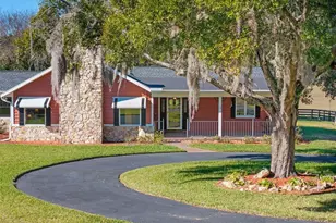 10880 NW 160th Ave, Morriston, FL 32668 - Photo 13