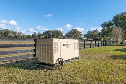 10880 NW 160th Avenue, Morriston, FL 32668 - Photo 41