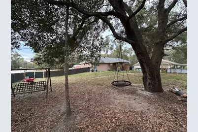 10095 SE 162nd Court, Ocklawaha, FL 32179 - Photo 15