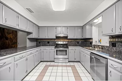 5422 SE Eli Rd, Belleview, FL 34420 - Photo 11