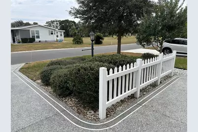 1751 W Schwartz Boulevard, Lady Lake, FL 32159 - Photo 35