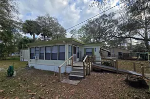 1821 NE 115th Ave, Silver Springs, FL 34488 - Photo 3