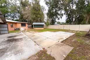 1860 NE 62nd St, Ocala, FL 34479 - Photo 51