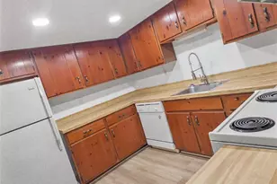 542 Fairways Dr, Ocala, FL 34472 - Photo 7