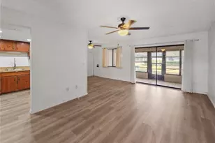 542 Fairways Dr, Ocala, FL 34472 - Photo 3