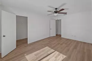 542 Fairways Dr, Ocala, FL 34472 - Photo 9