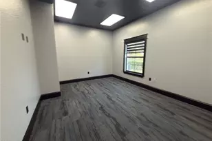 233 NE 58th Ave, Ocala, FL 34470 - Photo 1