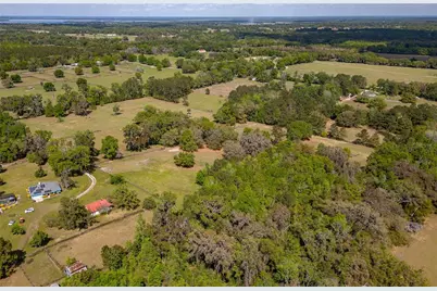 6124 NW 160th Street, Reddick, FL 32686 - Photo 11