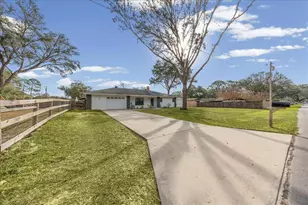 3881 NE 22nd Ct, Ocala, FL 34479 - Photo 37