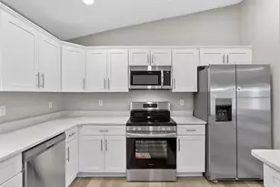 8927 N Barbados Way, Citrus Springs, FL 34433 - Photo 11