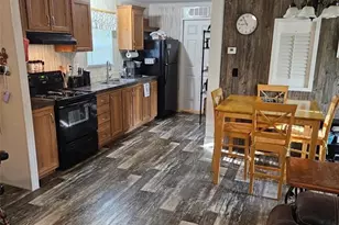 396 NE Beverly Hills Dr, Mayo, FL 32066 - Photo 3