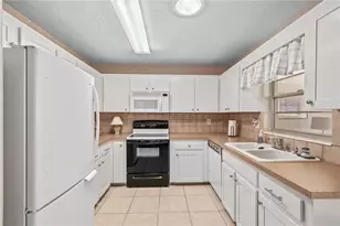 8650 SW 94 Ln, Ocala, FL 34481 - Photo 11