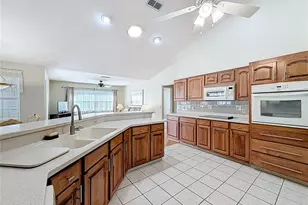 11078 SE 175th Pl, Summerfield, FL 34491 - Photo 19