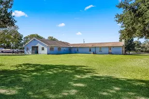 19331 E Levy St, Williston, FL 32696 - Photo 3