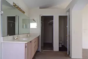 2563 Davenport Cir, Kissimmee, FL 34746 - Photo 19