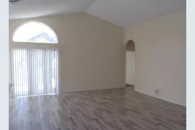 2563 Davenport Circle, Kissimmee, FL 34746 - Photo 3