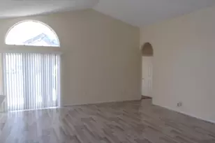 2563 Davenport Cir, Kissimmee, FL 34746 - Photo 3