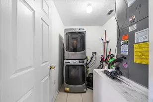 888 Marietta Ln, Eustis, FL 32726 - Photo 23