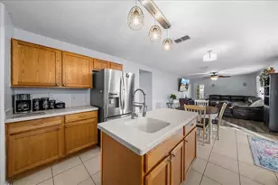 888 Marietta Ln, Eustis, FL 32726 - Photo 7