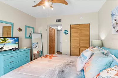 1610 N 42nd Circle #211, Vero Beach, FL 32967 - Photo 23