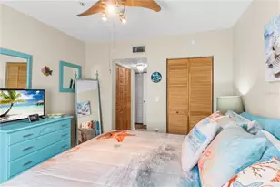 1610 N 42ND Cir, Vero Beach, FL 32967 - Photo 23