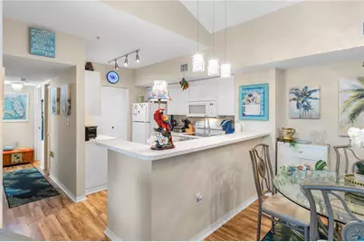 1610 N 42nd Circle #211, Vero Beach, FL 32967 - Photo 13