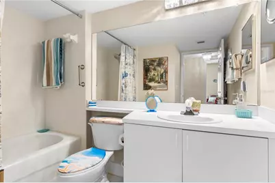 1610 N 42nd Circle #211, Vero Beach, FL 32967 - Photo 33