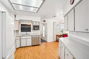 1305 Moray Ct, Leesburg, FL 34788 - Photo 13