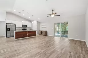 10286 N Gardner Way, Citrus Springs, FL 34434 - Photo 31