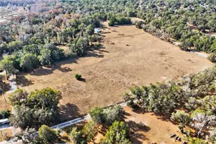 8989 S Great Oaks Dr, Floral City, FL 34436 - Photo 1