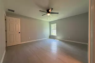 48 Locust Dr, Ocala, FL 34472 - Photo 9