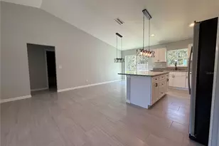 48 Locust Dr, Ocala, FL 34472 - Photo 3