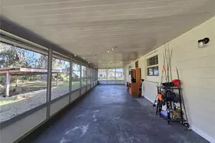 2346 Cr 401, Lake Panasoffkee, FL 33538 - Photo 41