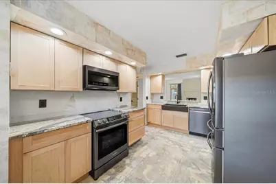 1733 SE 27th Loop, Ocala, FL 34471 - Photo 15