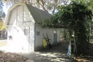 2249 SE 170th Avenue Rd, Silver Springs, FL 34488 - Photo 11