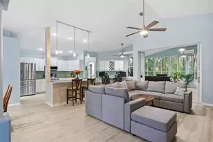 9925 SW 203rd Cir, Dunnellon, FL 34431 - Photo 5