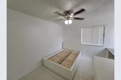 2601 SW Archer Road #302, Gainesville, FL 32608 - Photo 3