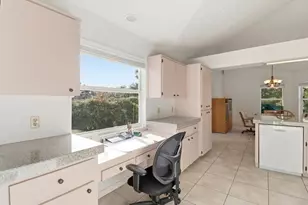 8951 E Sweetwater Dr, Inverness, FL 34450 - Photo 13