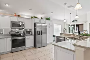 1967 Flowersville Pl, The Villages, FL 32163 - Photo 15