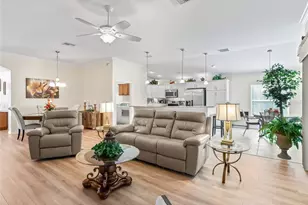 1967 Flowersville Pl, The Villages, FL 32163 - Photo 31