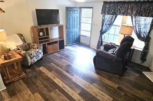 2121 SE 170th Avenue Rd, Silver Springs, FL 34488 - Photo 3