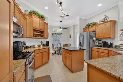 650 Surfside Lane, The Villages, FL 32162 - Photo 13