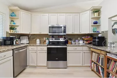 9285 SW 89th Terrace #A, Ocala, FL 34481 - Photo 7