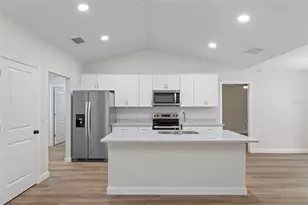 298 W Baker Pl, Citrus Springs, FL 34434 - Photo 11