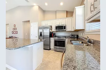 5647 NW 37th Lane Road, Ocala, FL 34482 - Photo 7