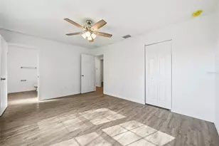 16450 SE 57th Pl, Ocklawaha, FL 32179 - Photo 9