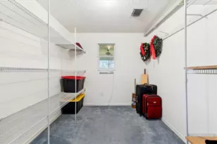 7865 SE 166th Hibernia Ln, The Villages, FL 32162 - Photo 13