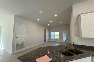 12606 NE 48th St, Oxford, FL 34484 - Photo 13