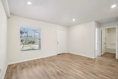 15537 Buick Avenue, Port Charlotte, FL 33953 - Photo 5